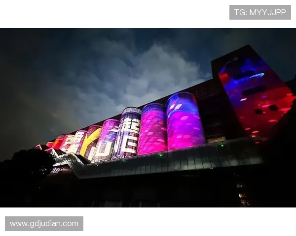 光影流转,沪上情深——2014上海国际电影节的璀璨记忆